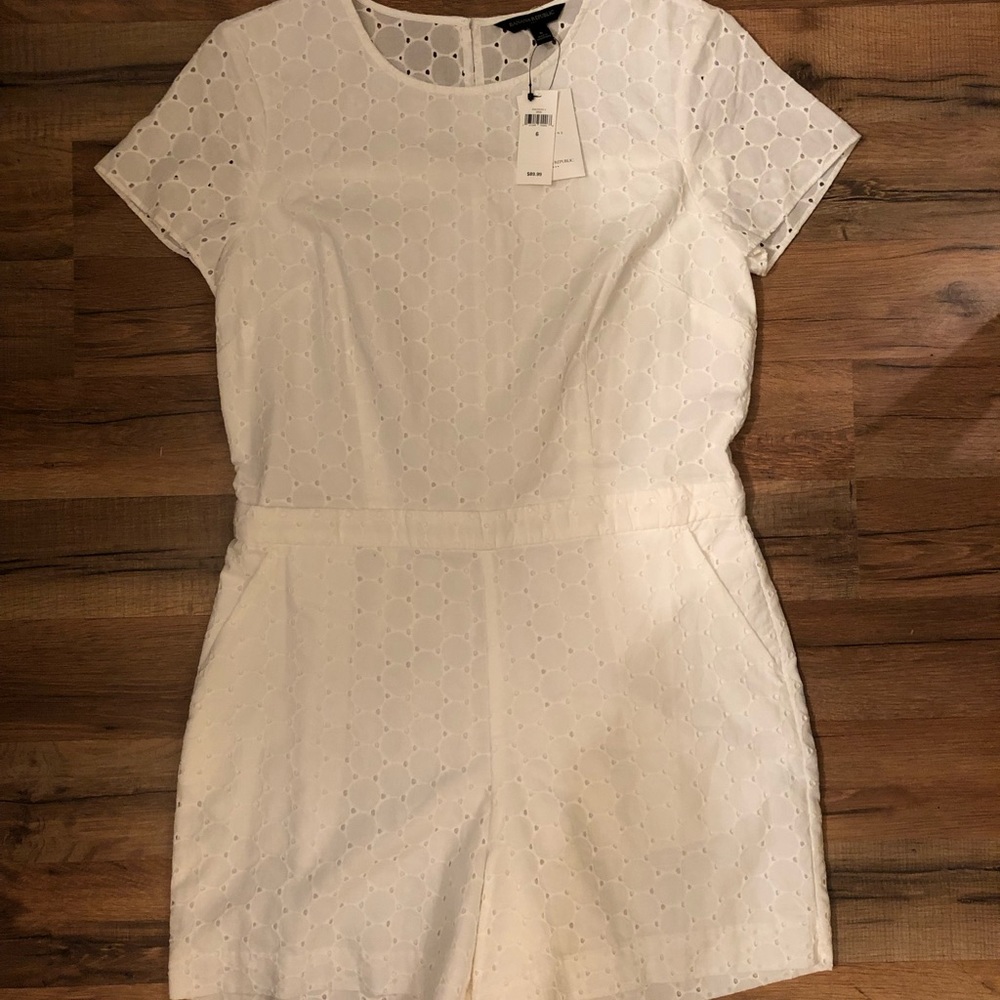 NWT Banana Republic Romper White Eyelet